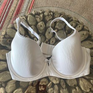 Victoria’s Secret 36 DD white bra